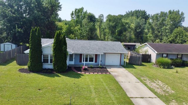 311 Maxine Drive, Garrett, IN 46738