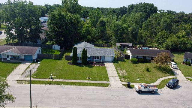 311 Maxine Drive, Garrett, IN 46738