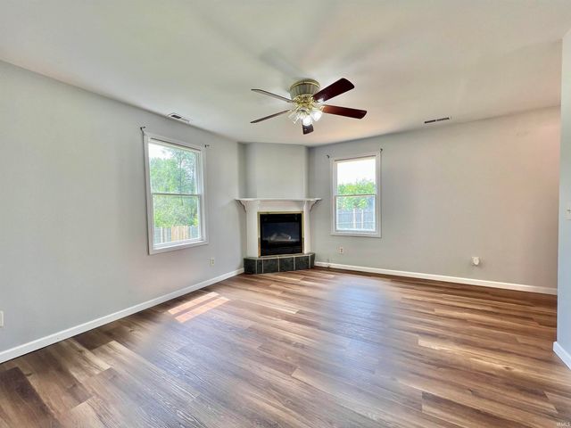 311 Maxine Drive, Garrett, IN 46738