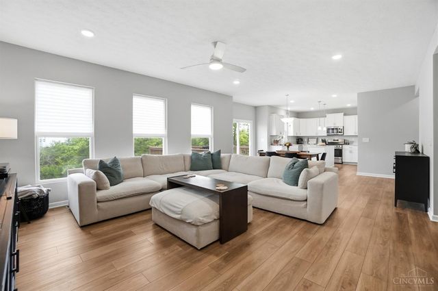 11911 Abbeytown Drive, Colerain Twp, OH 45251