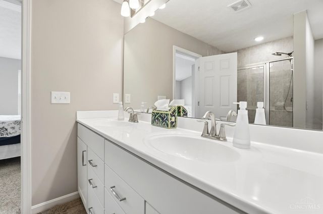 11911 Abbeytown Drive, Colerain Twp, OH 45251