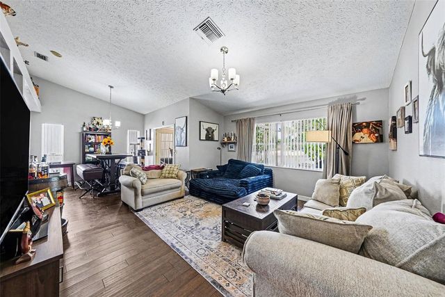 803 HIGH POINT COURT, Tarpon Springs, FL 34689
