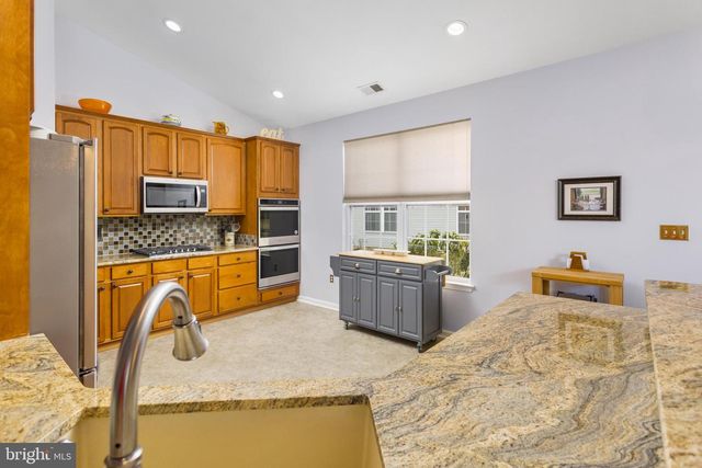 10 MINUTEMAN CIRCLE, Allentown, NJ 08501