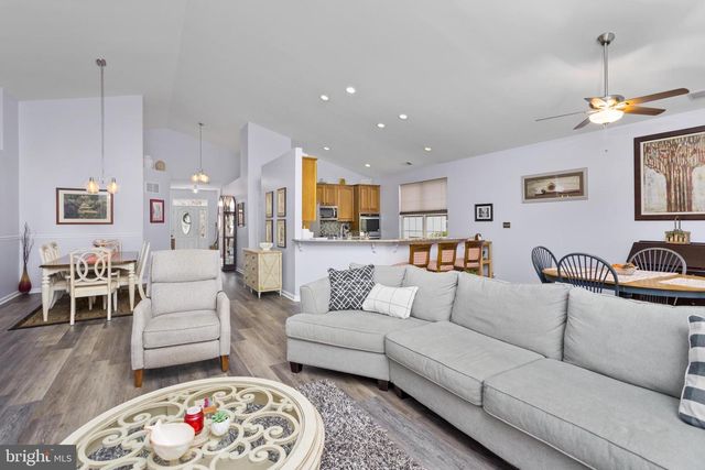 10 MINUTEMAN CIRCLE, Allentown, NJ 08501