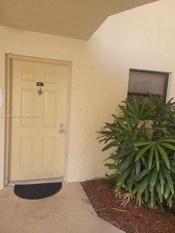 1522 LAKE CRYSTAL DR C, West Palm Beach, FL 33411