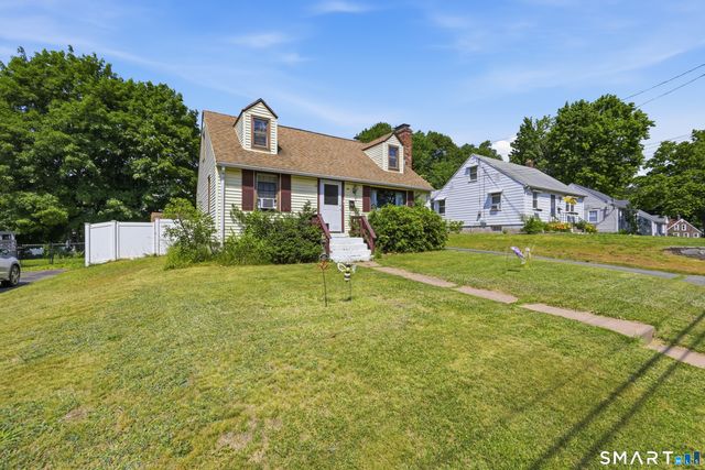80 Lenox Street, Manchester, CT 06040