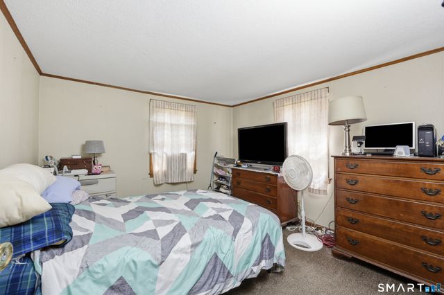 80 Lenox Street, Manchester, CT 06040