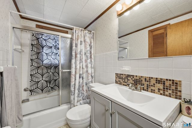 80 Lenox Street, Manchester, CT 06040