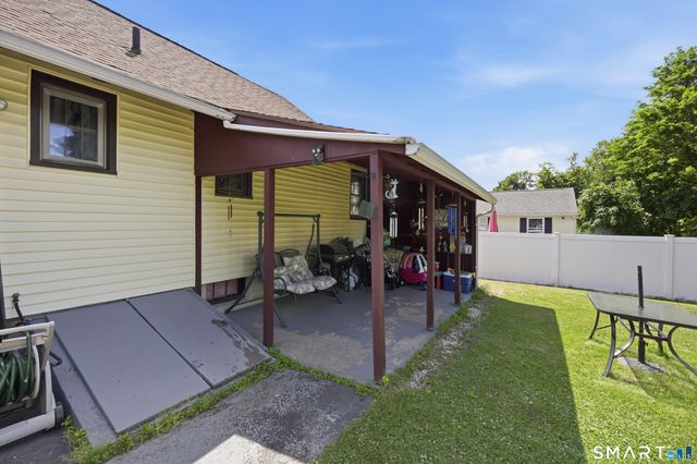 80 Lenox Street, Manchester, CT 06040