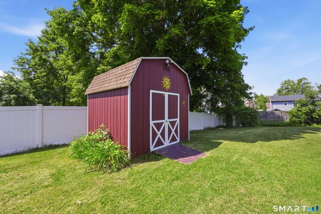 80 Lenox Street, Manchester, CT 06040