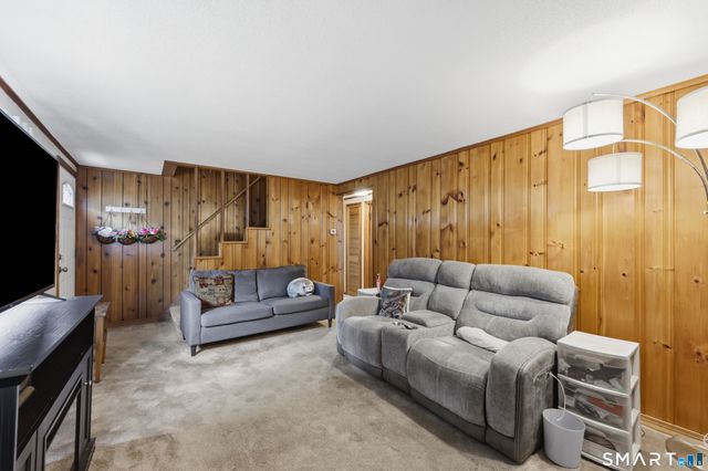 80 Lenox Street, Manchester, CT 06040