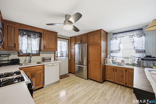 80 Lenox Street, Manchester, CT 06040