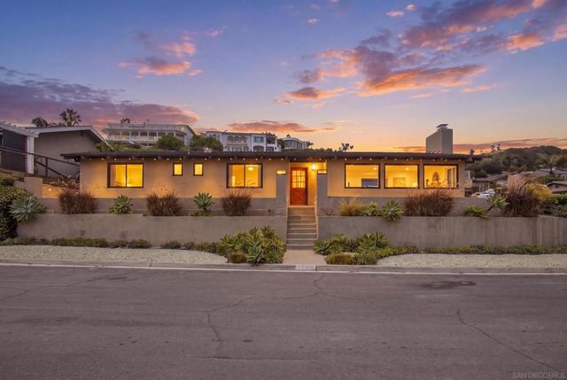 1044 Avenida Amantea, La Jolla, CA 92037
