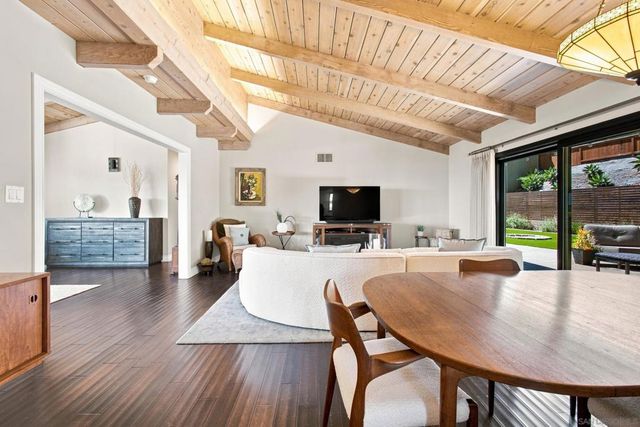 1044 Avenida Amantea, La Jolla, CA 92037