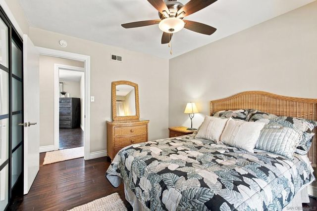 1044 Avenida Amantea, La Jolla, CA 92037