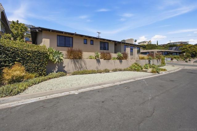 1044 Avenida Amantea, La Jolla, CA 92037