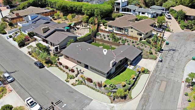 1044 Avenida Amantea, La Jolla, CA 92037