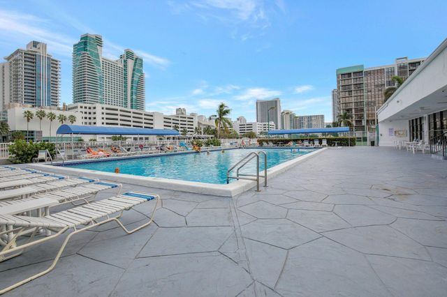 600 Parkview Drive 230, Hallandale Beach, FL 33009