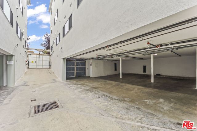 1264 9th Street B, Santa Monica, CA 90401