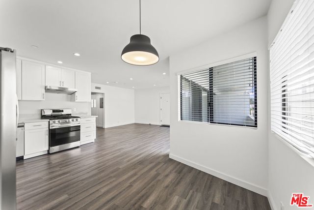 1264 9th Street B, Santa Monica, CA 90401