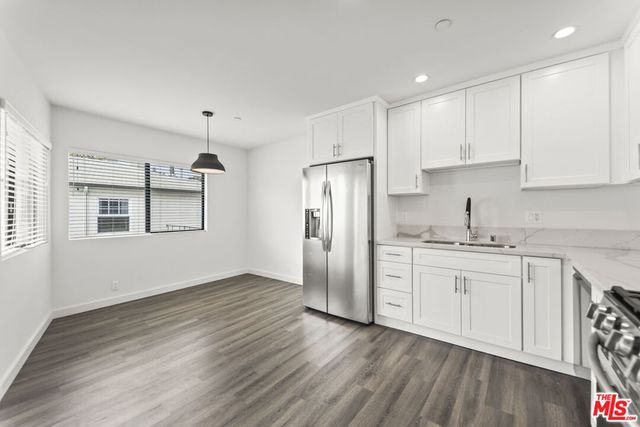 1264 9th Street B, Santa Monica, CA 90401