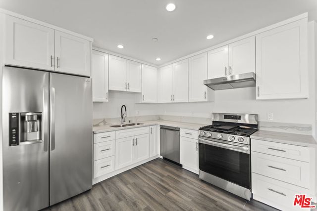 1264 9th Street B, Santa Monica, CA 90401