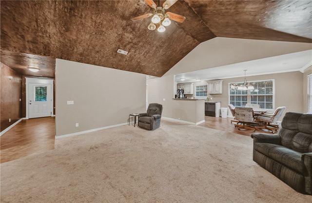 22 Dunstable Drive, Bella Vista, AR 72714