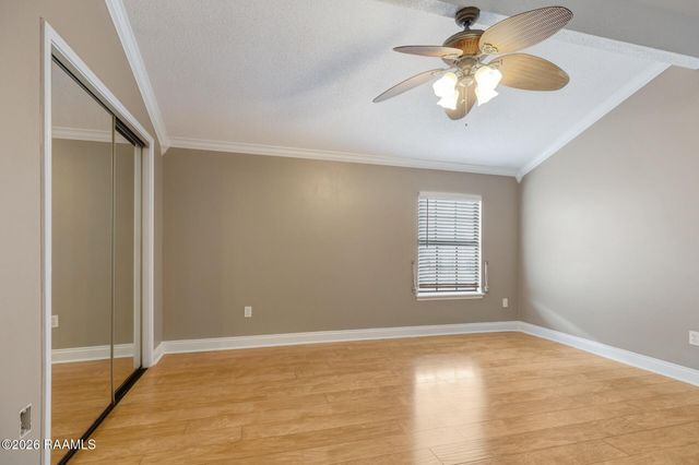 100 Winchester Drive 201, Lafayette, LA 70506