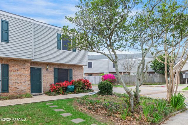 100 Winchester Drive 201, Lafayette, LA 70506