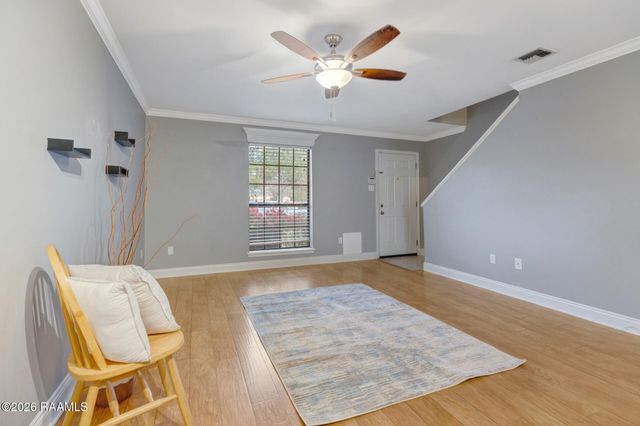 100 Winchester Drive 201, Lafayette, LA 70506