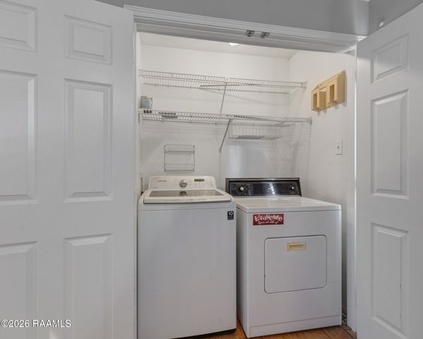 100 Winchester Drive 201, Lafayette, LA 70506