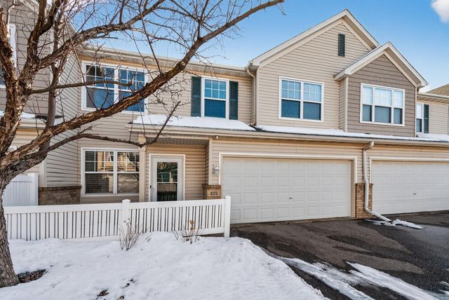 9275 Holly Lane N, Maple Grove, MN 55311