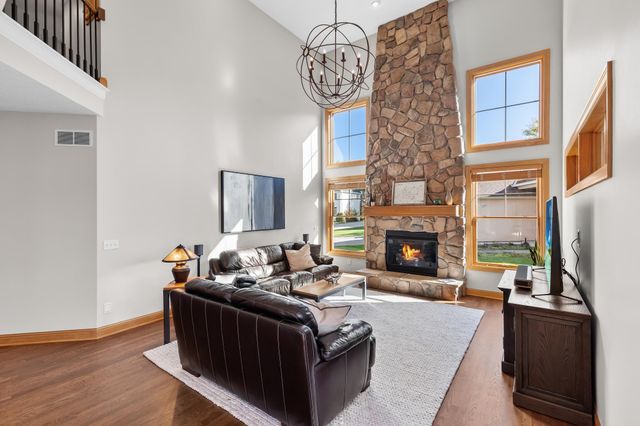 17179 Padons Drive, Eden Prairie, MN 55346