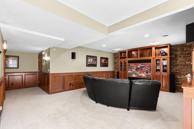 17179 Padons Drive, Eden Prairie, MN 55346