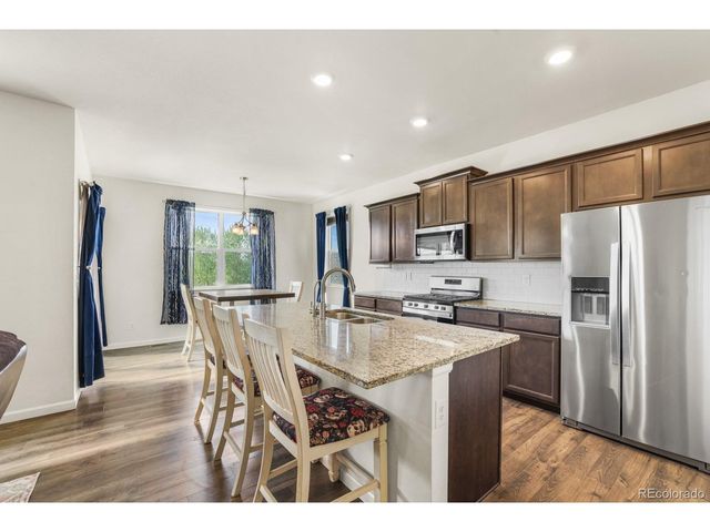 10380 Castor Dr, Colorado Springs, CO 80925