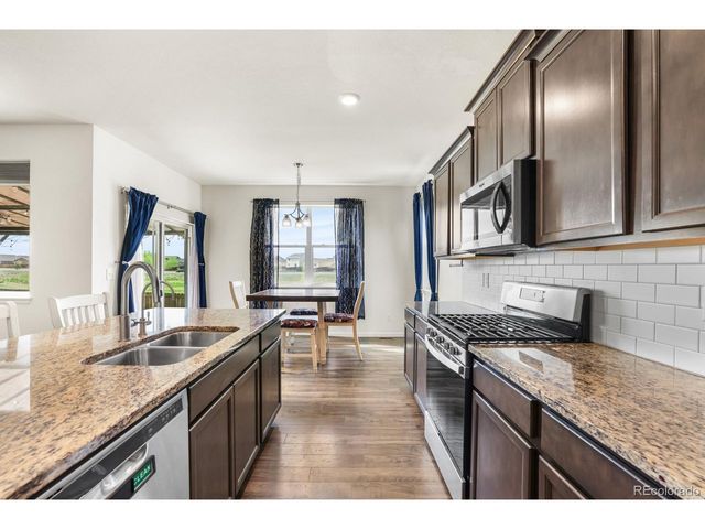 10380 Castor Dr, Colorado Springs, CO 80925