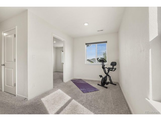 10380 Castor Dr, Colorado Springs, CO 80925