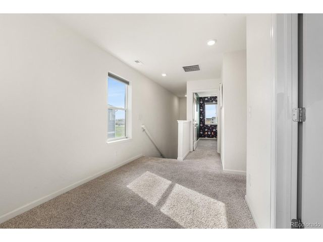 10380 Castor Dr, Colorado Springs, CO 80925