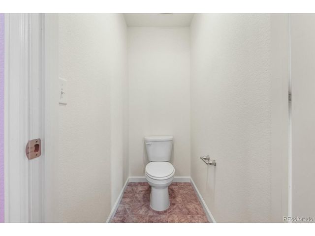 10380 Castor Dr, Colorado Springs, CO 80925