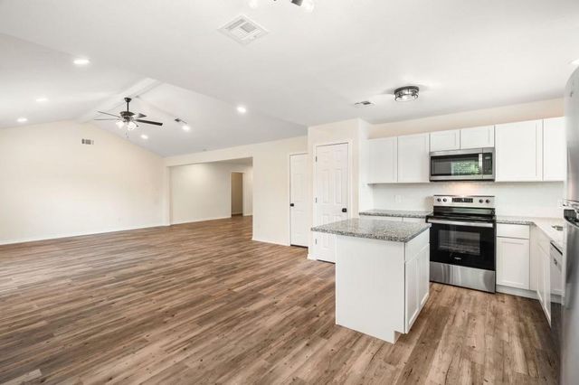 11903 Edgar Street, Houston, TX 77047