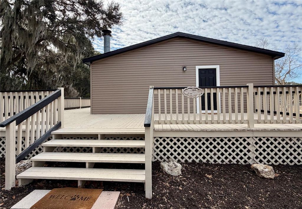 Image 2 of property listing at 2222 SE 150TH STREET, Summerfield, FL 34491