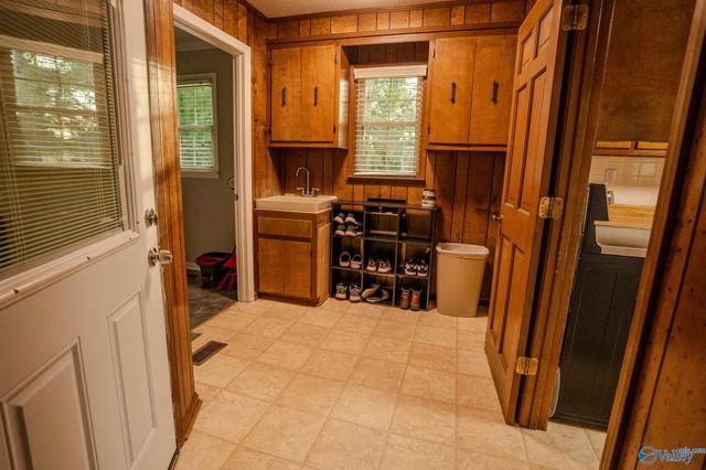 1607 County Road 227, Moulton, AL 35650