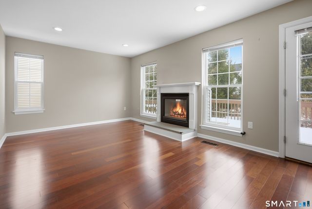 95 Intervale Road 46, Stamford, CT 06905