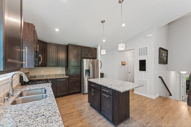 13800 Anderson Drive, Rosemount, MN 55068