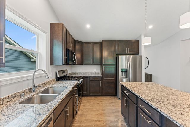 13800 Anderson Drive, Rosemount, MN 55068