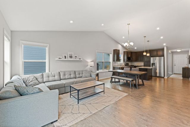 13800 Anderson Drive, Rosemount, MN 55068