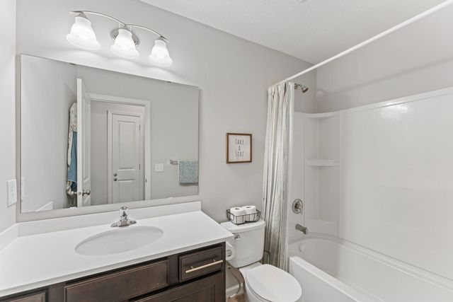 13800 Anderson Drive, Rosemount, MN 55068