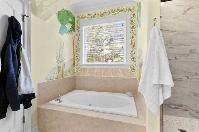 1406 Jasmine Ln., Murrells Inlet, SC 29576