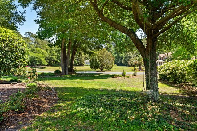 1406 Jasmine Ln., Murrells Inlet, SC 29576