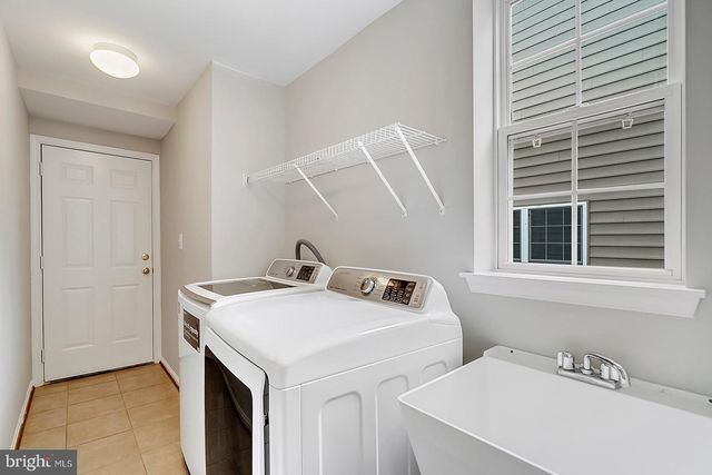 4175 BELL RIDGE CT, Chantilly, VA 20151